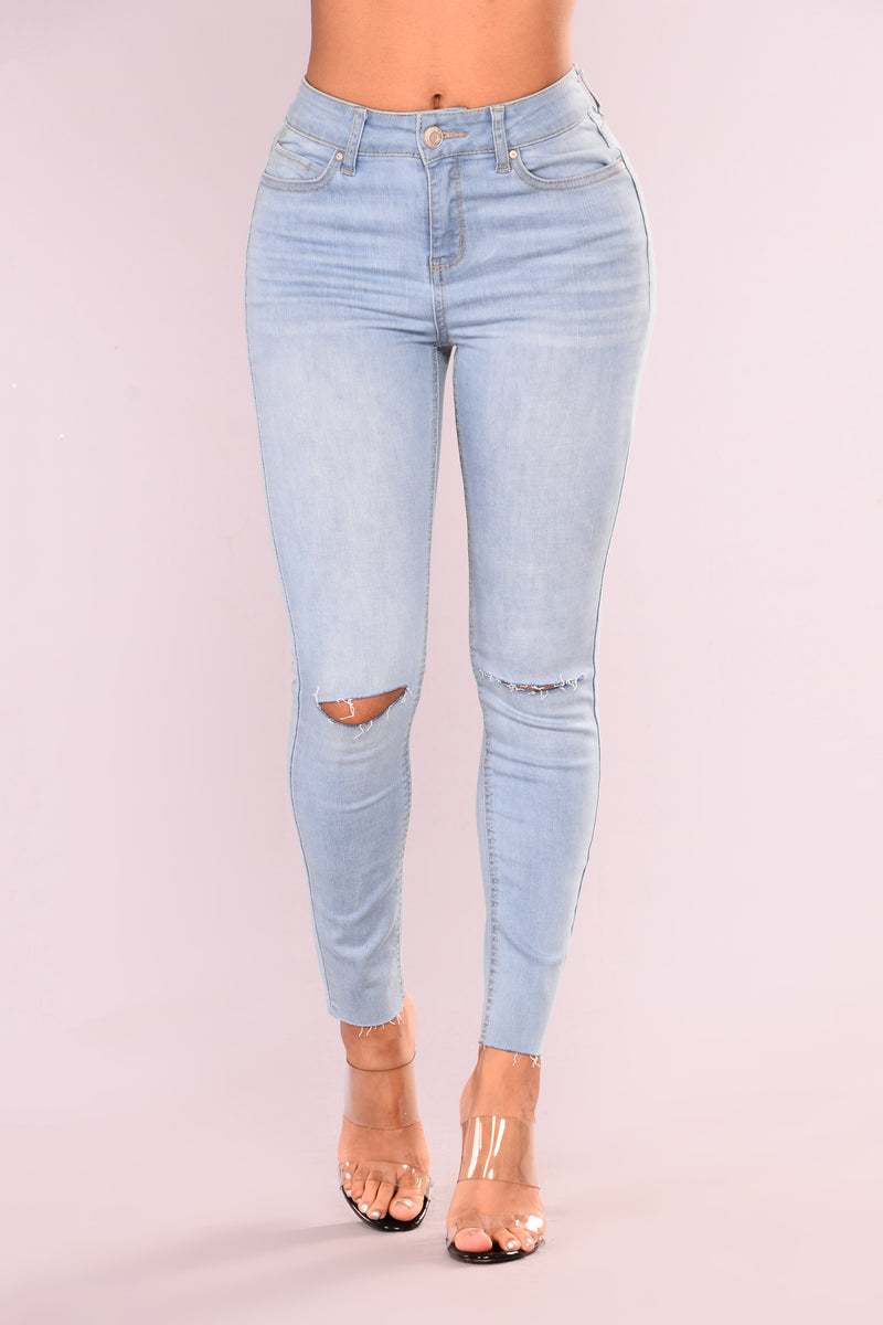 Cut To The Chase Crop Jeans - Light Blue Wash | Fashion Nova, Jeans ...