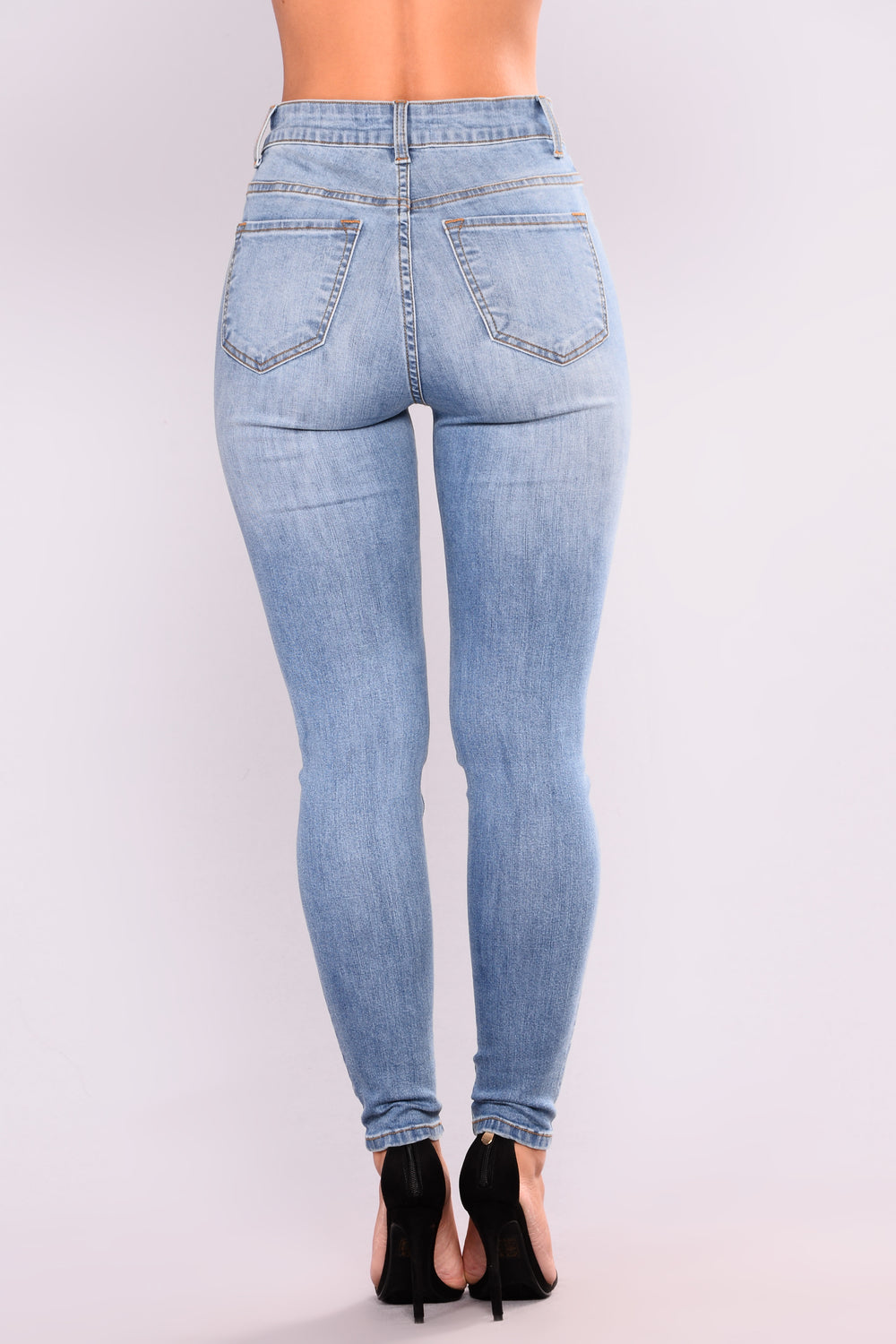 Nixie Pearl Skinny Jeans Light Blue Wash