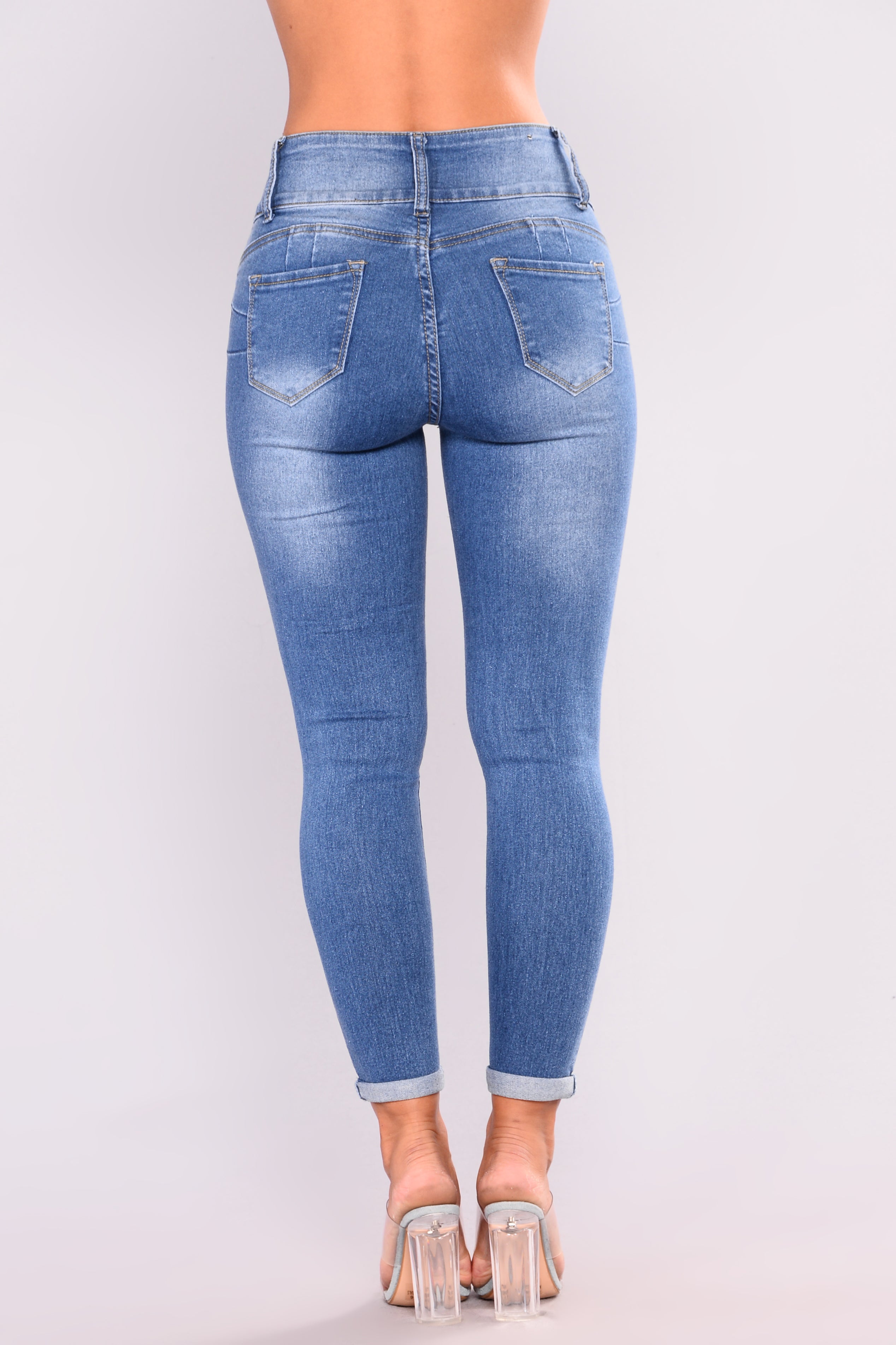 Cutie With A Booty Lifting Jeans Medium Blue Wash 