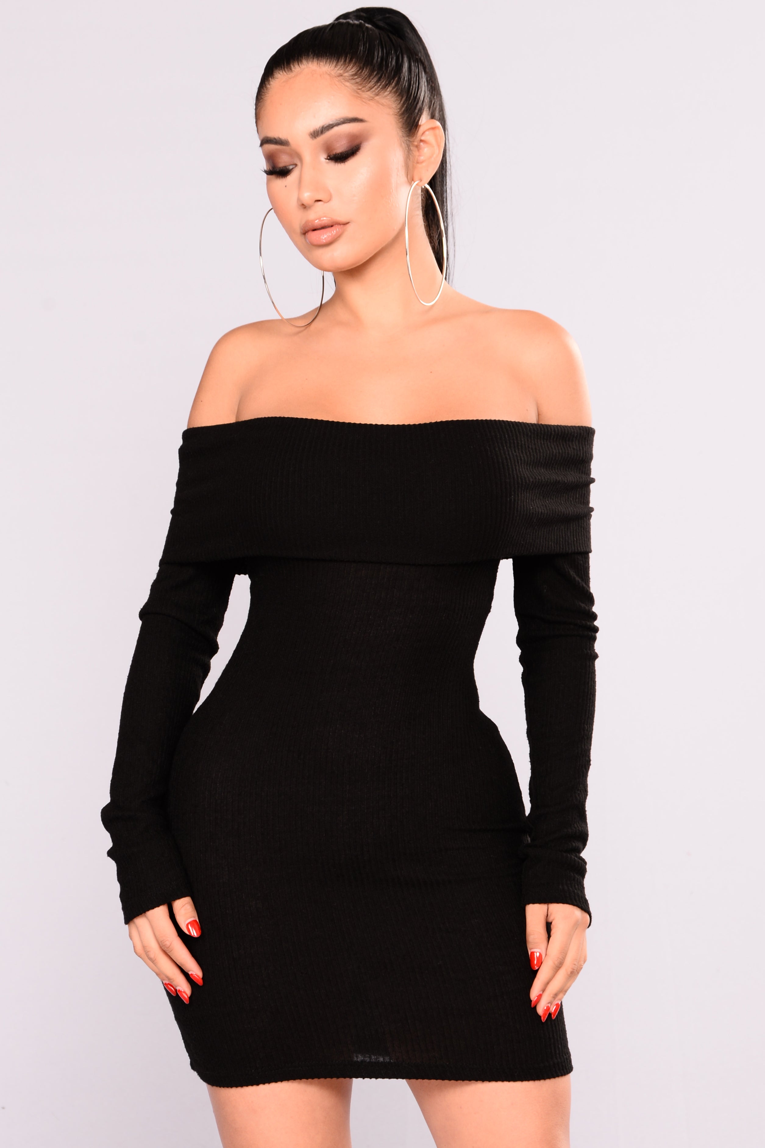 all black off the shoulder dress