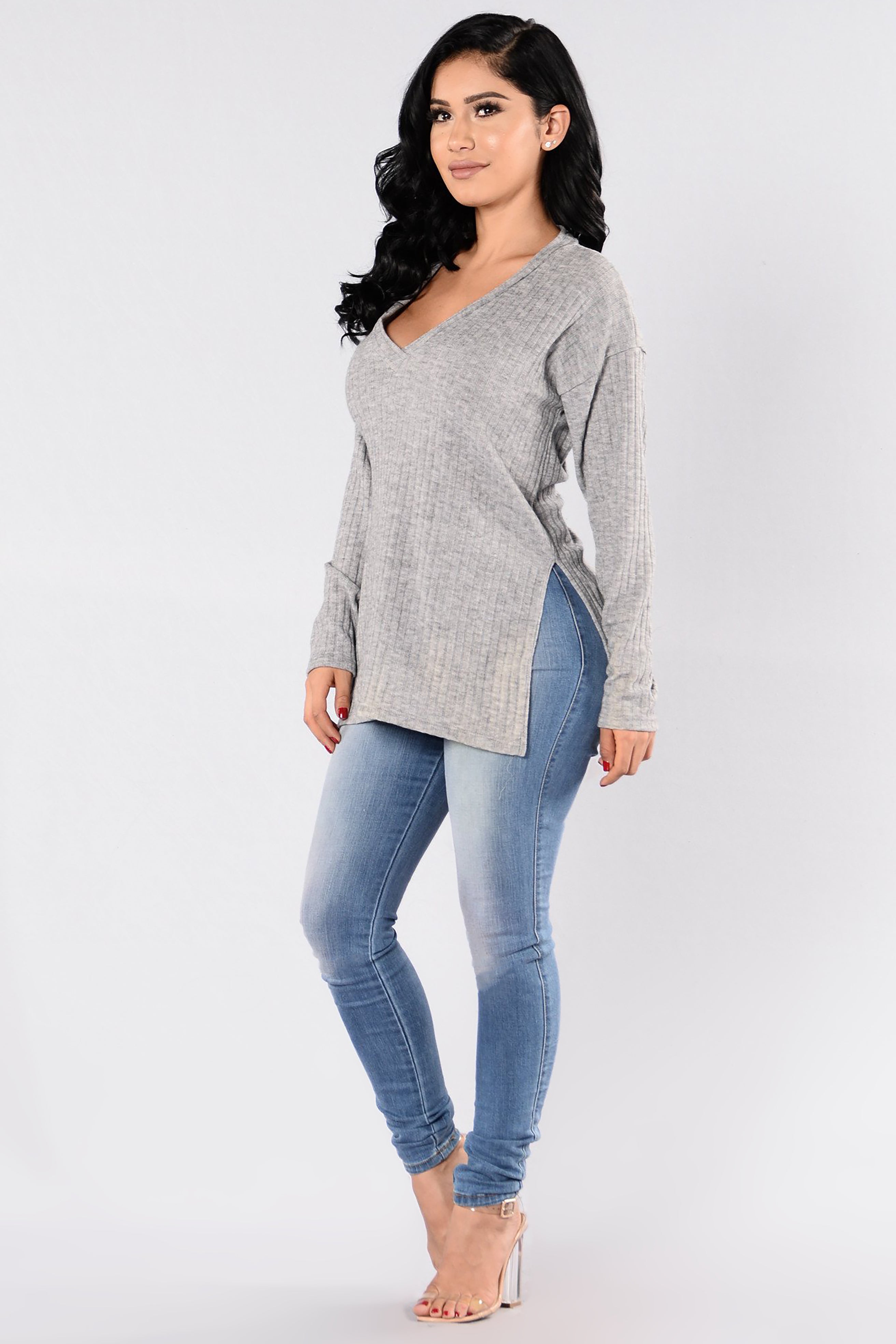 Alfred Sweater - Heather Grey – Fashion Nova