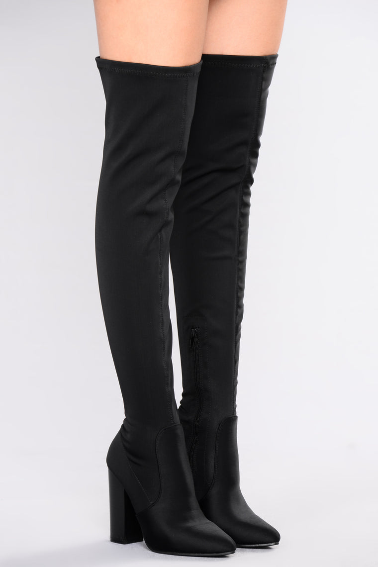black knee high boots fashion nova