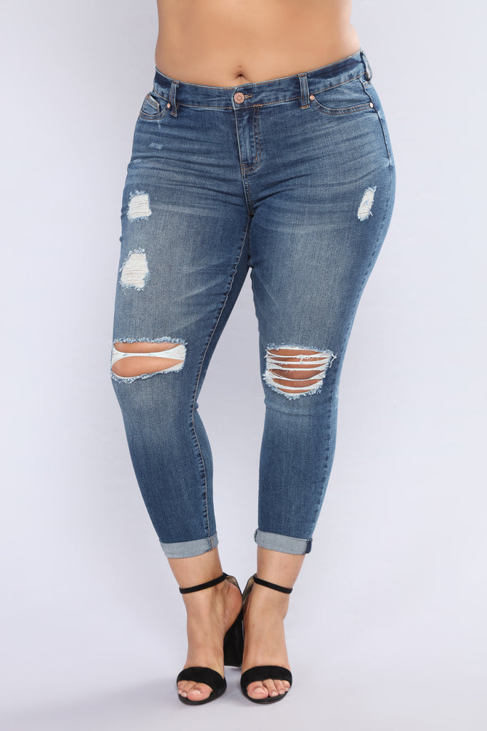 You Get No Love Ankle Jeans - Medium Blue Wash