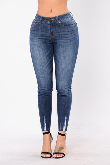 Charlotte Jeans - Medium Blue – Fashion Nova