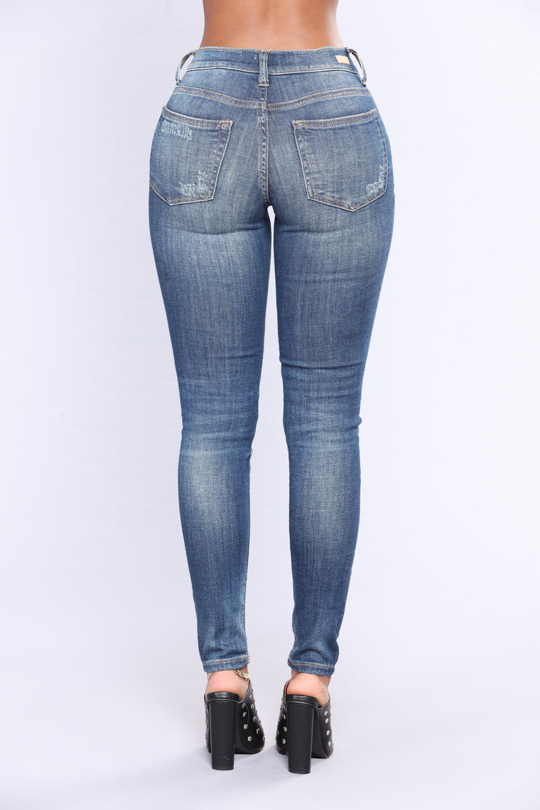 Not Your Boo Skinny Jeans - Medium Blue Wash – Fashion Nova
