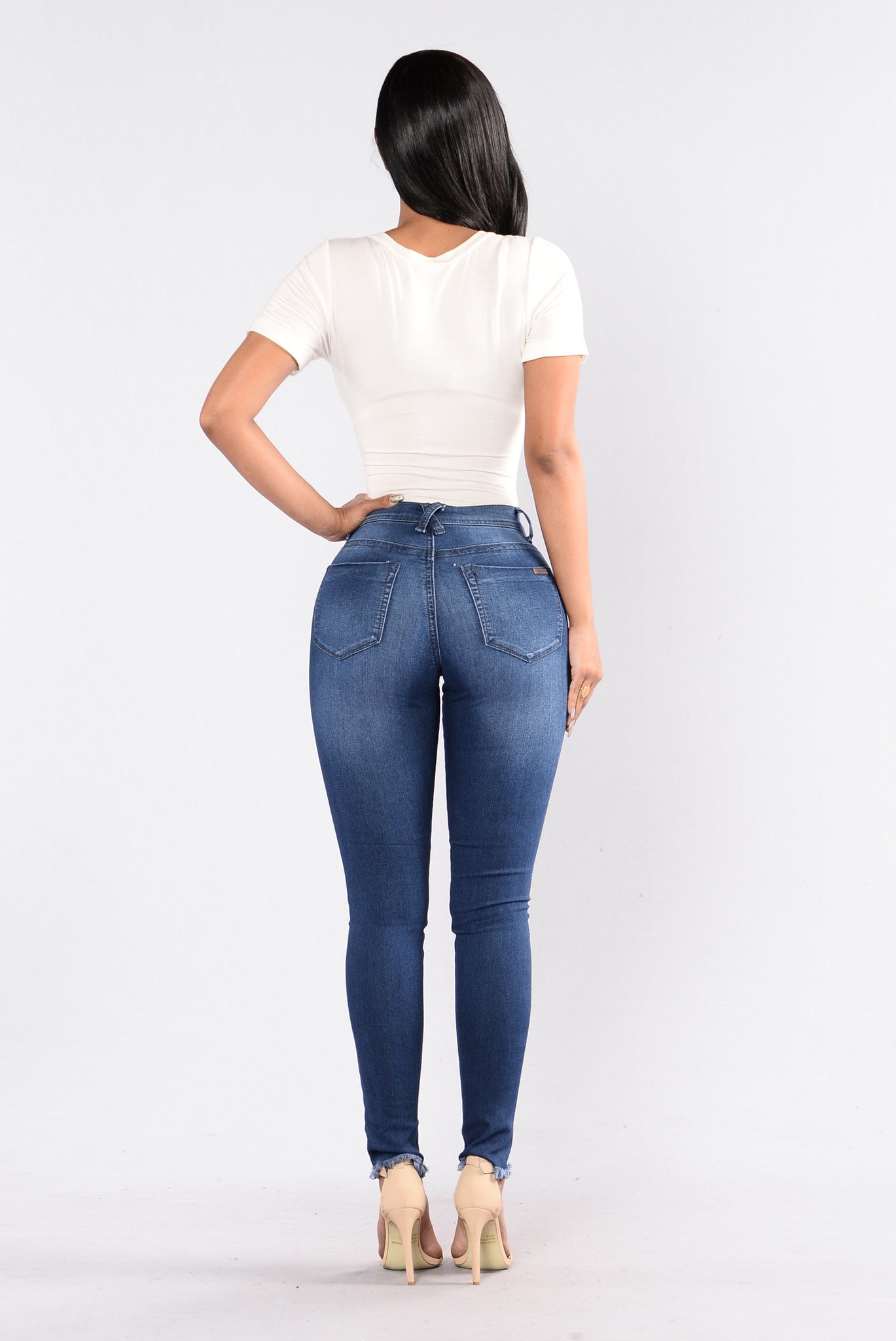 Follow You Down Jeans - Medium Blue – Fashion Nova