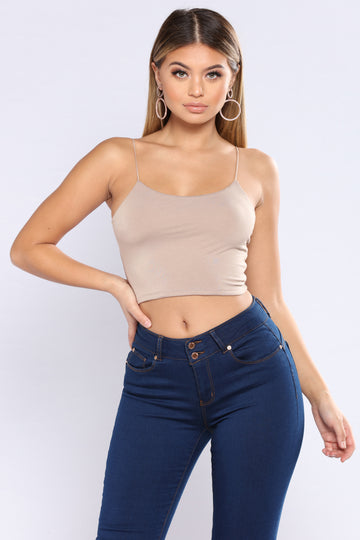 jean crop top outfit
