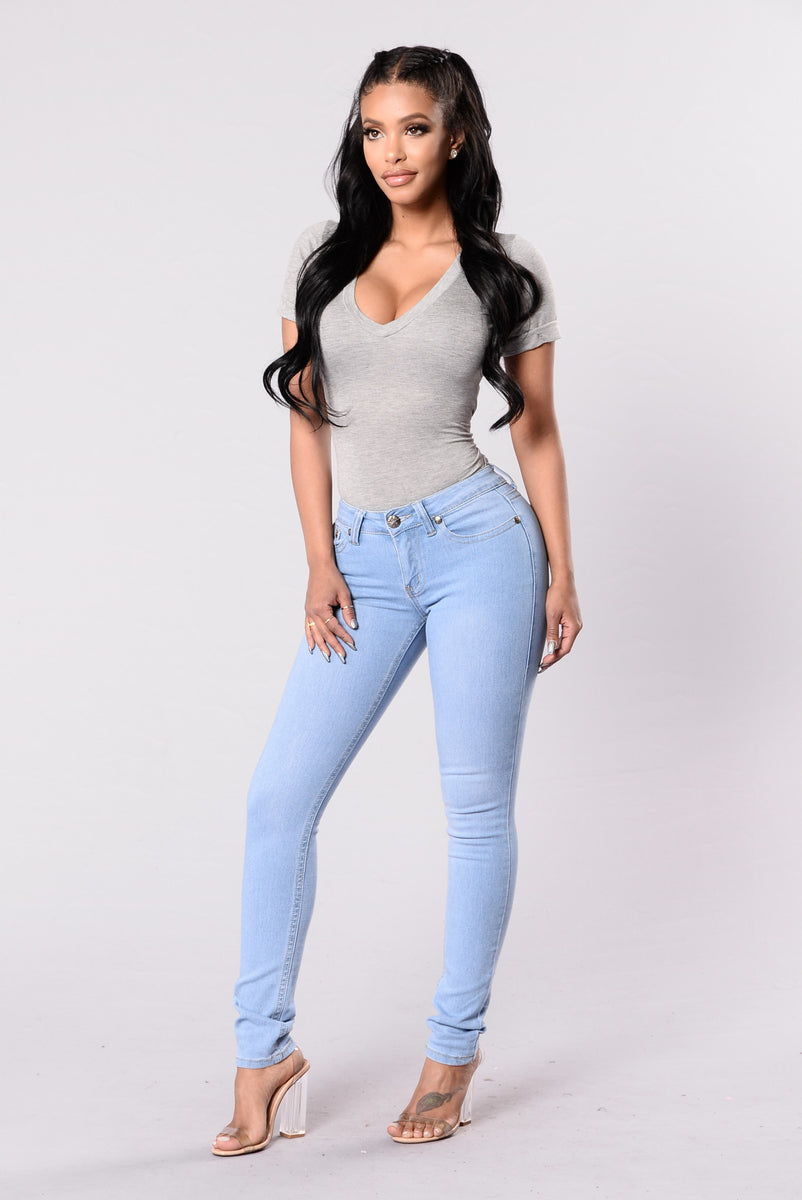 Stand Out From The Crowd Jeans - Light Wash | Fashion Nova, Jeans ...