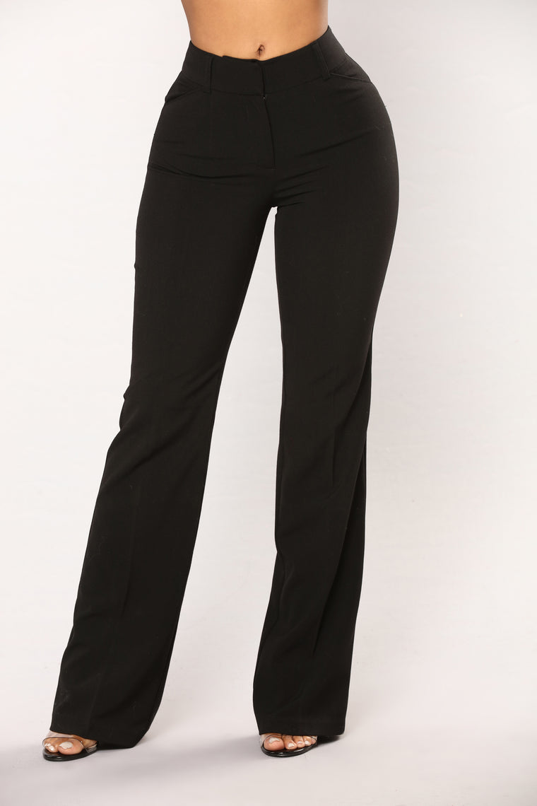 pants to wear with black sweater
