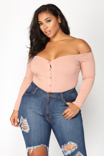 white off the shoulder plus size top