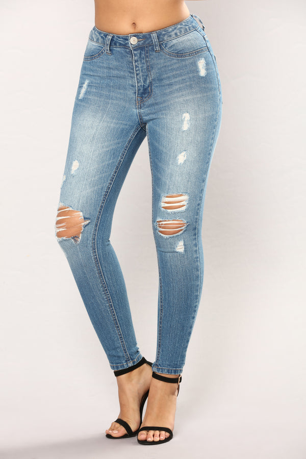 High Waisted Jeans | 18