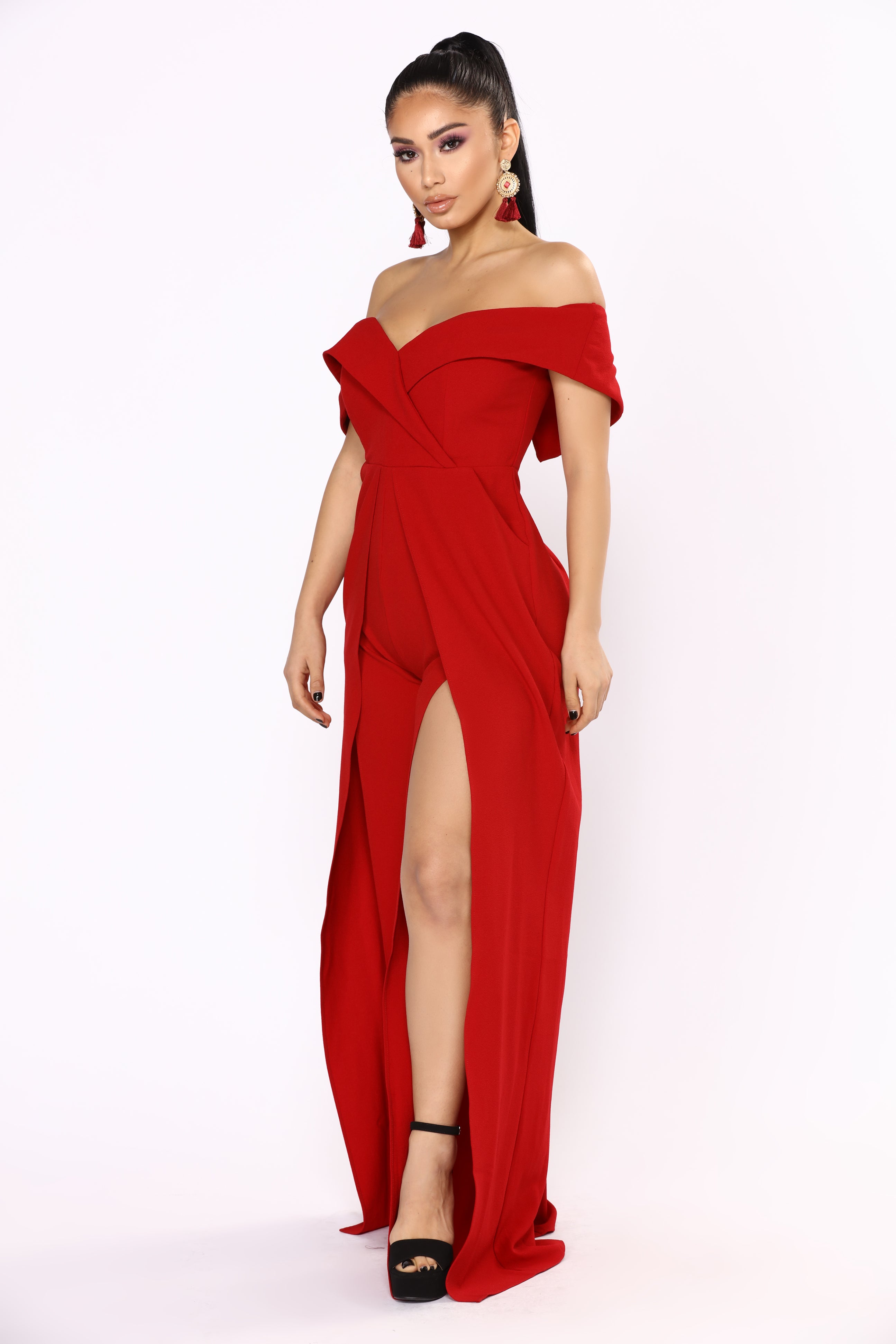 fashion nova off the shoulder jumpsuit