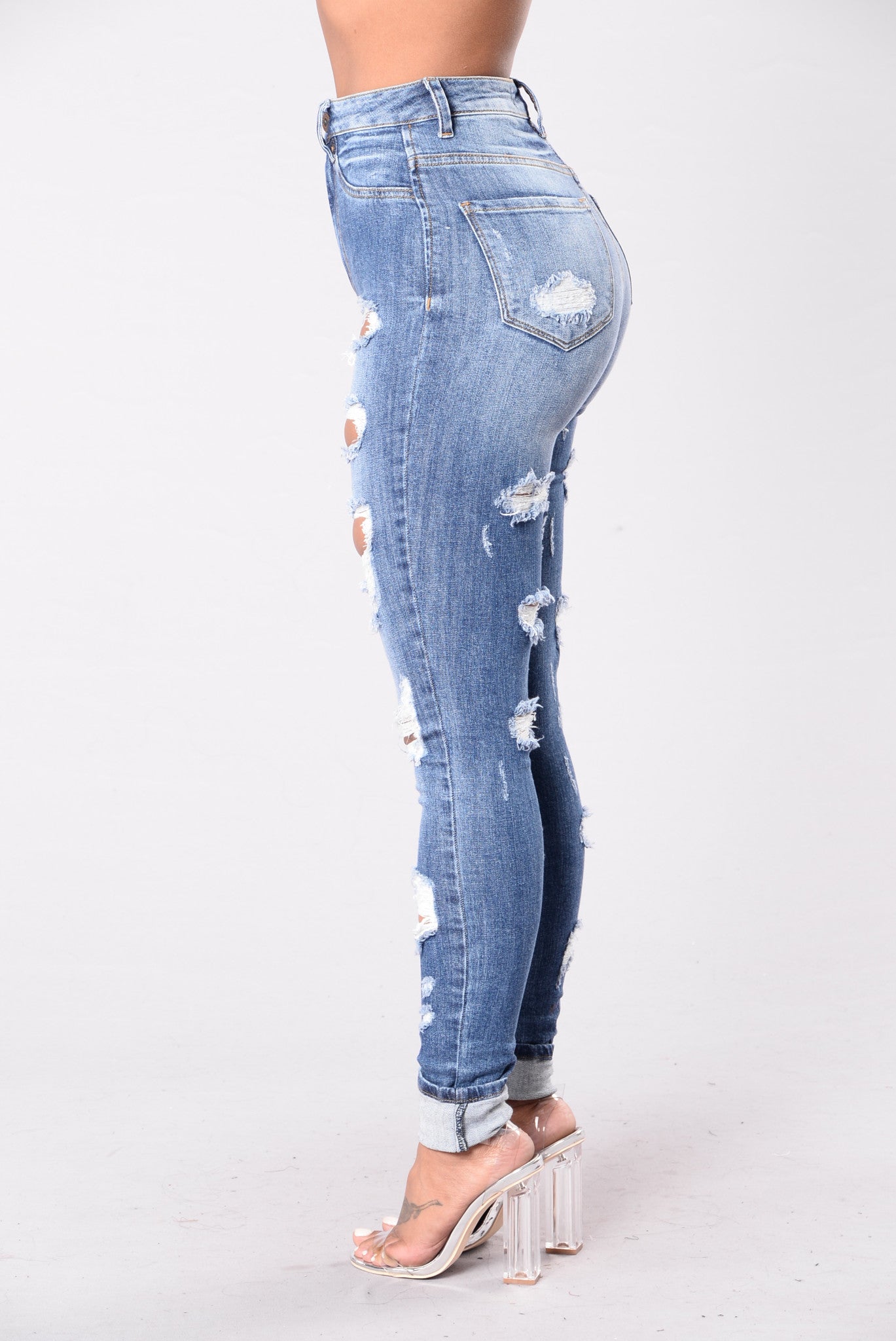 Be Friendly Jeans - Medium Blue – Fashion Nova