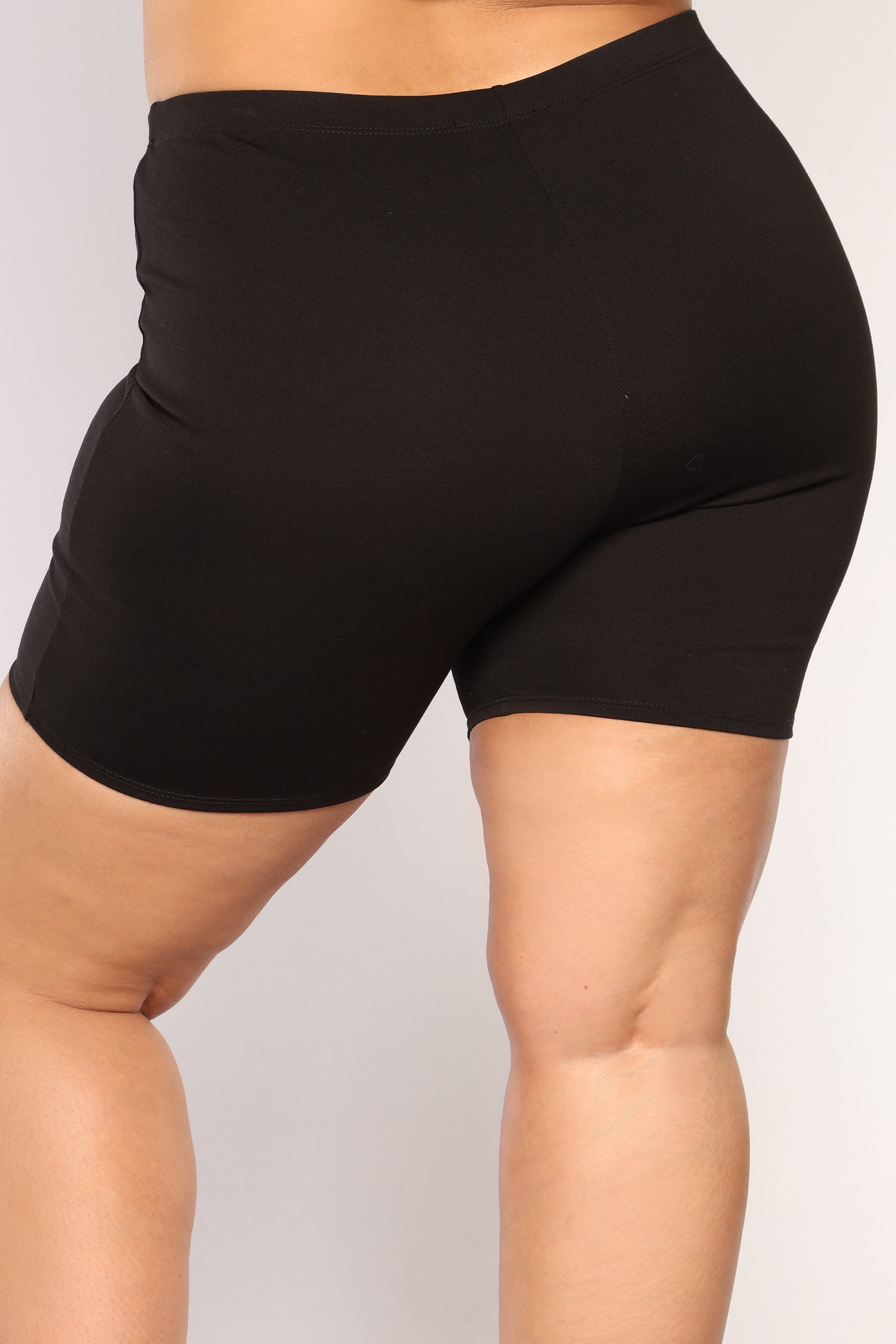 Classic Mini Biker Shorts - Black