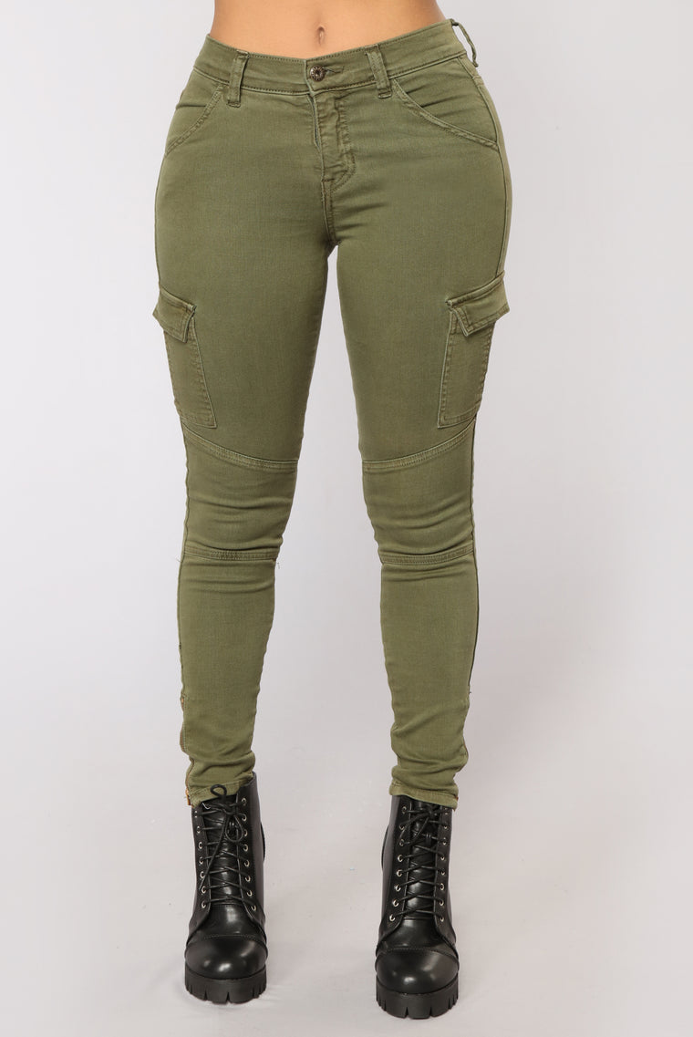 khaki cargo skinny jeans