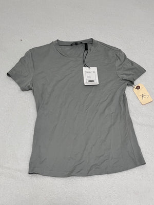 30 Rock: Liz Lemon THEORY Green Shirt (XS/P) - HOLLYWOOD PICTURES STUDIOS, LLC.