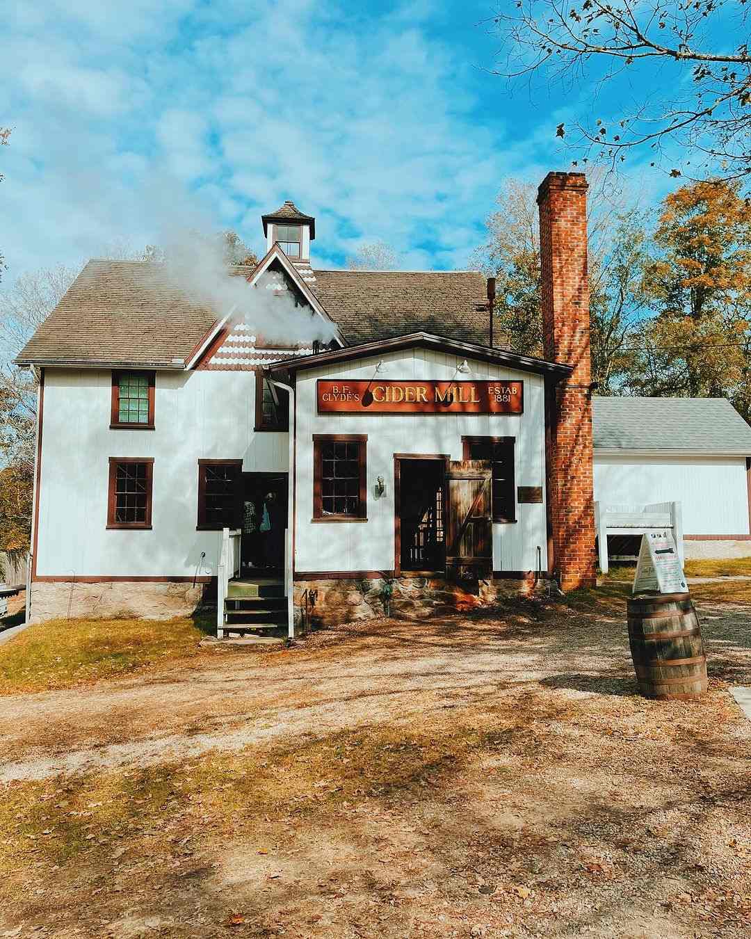 B.F. Clyde's Cider Mill - Oliver Charles