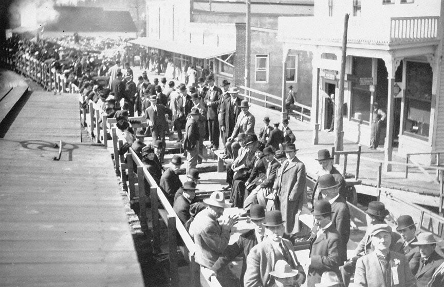 Wool_Buyers_In_Shaniko_in_the_20th_Century.jpg__PID:8e722992-76f0-4882-92e6-04c216f0410b