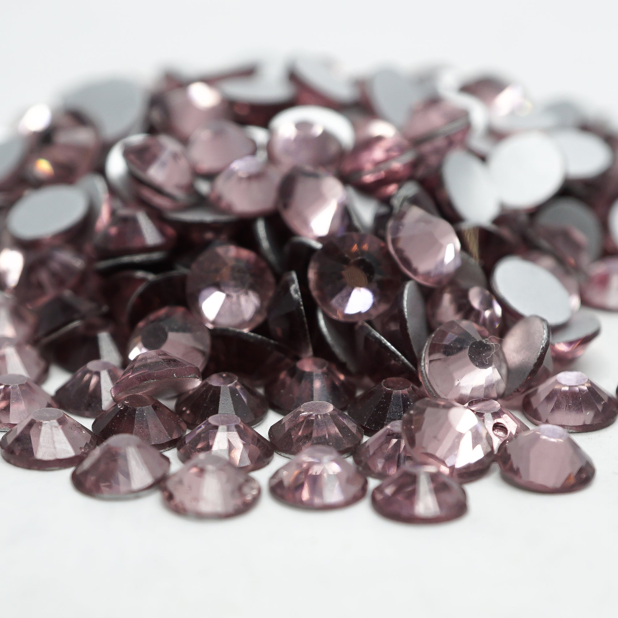 Flatback LUXE® Fuchsia Glass Rhinestones - High Quality Rhinestone – Be  Createful