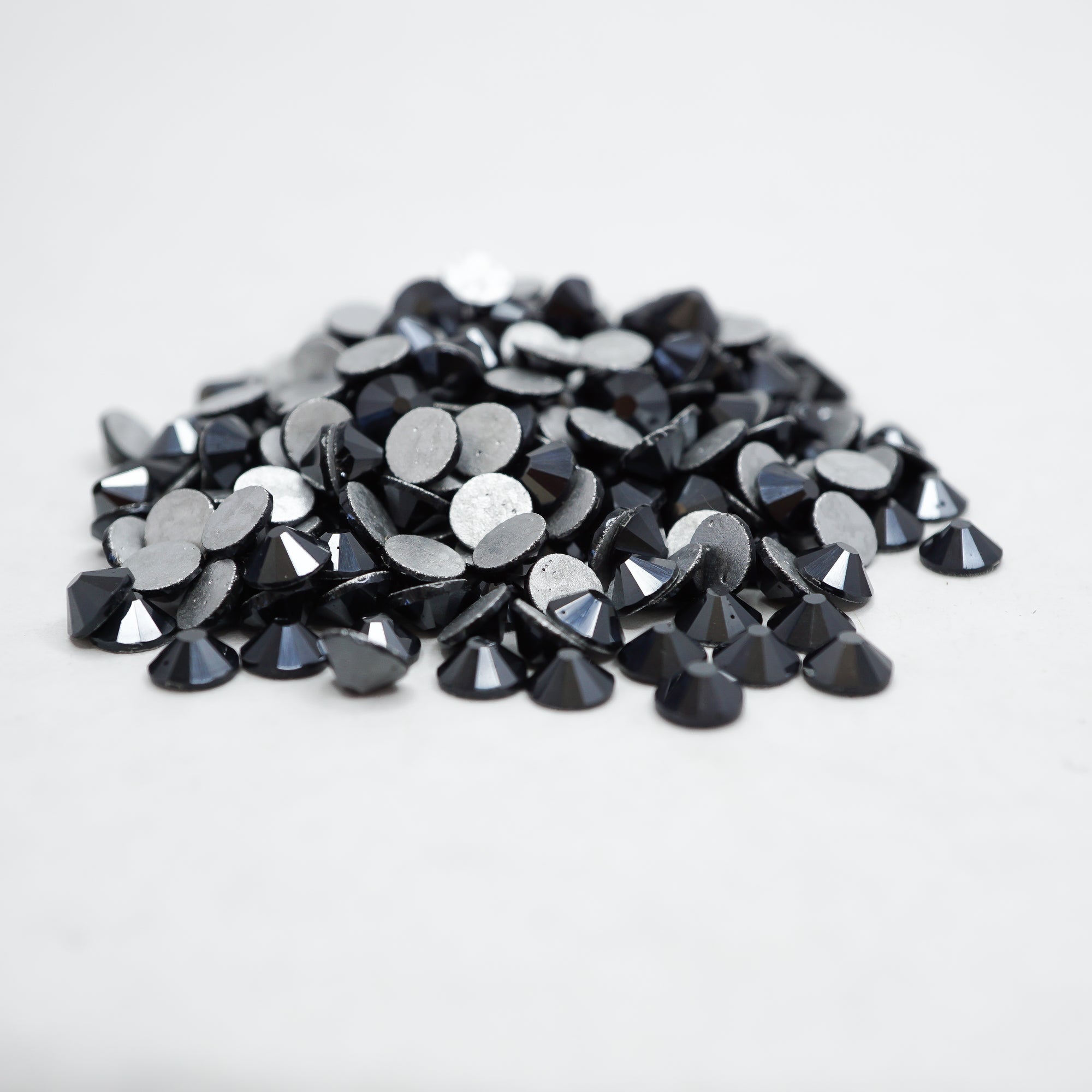 Jet Black HQ glass Rhinestones flatback #003