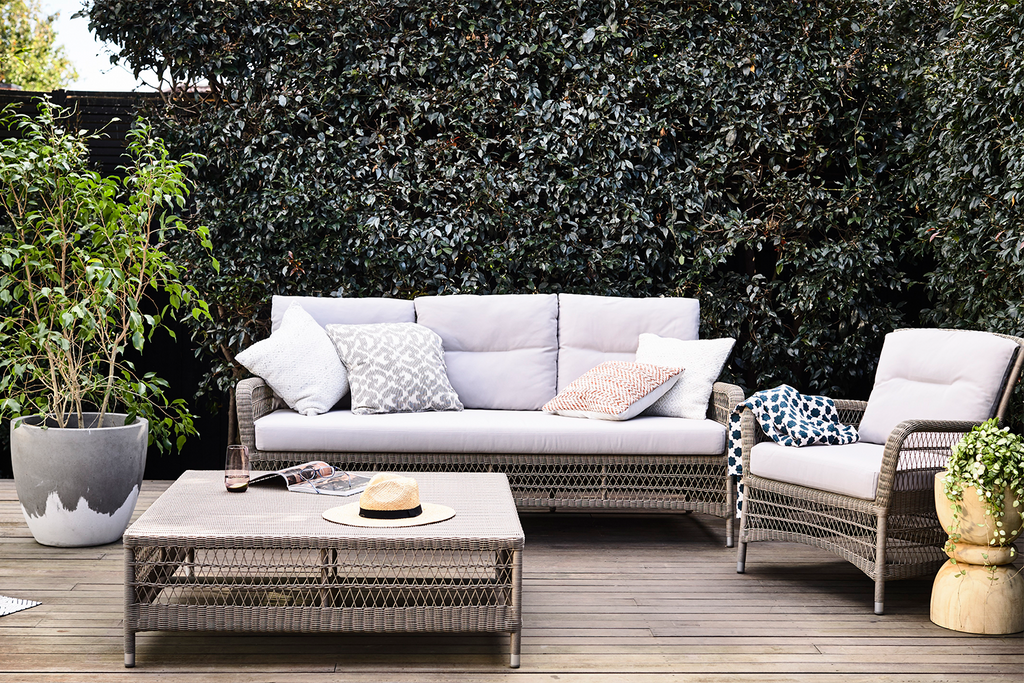 5 Tips for Cosy Outdoor Living: Southport 3 Seater Sofa
