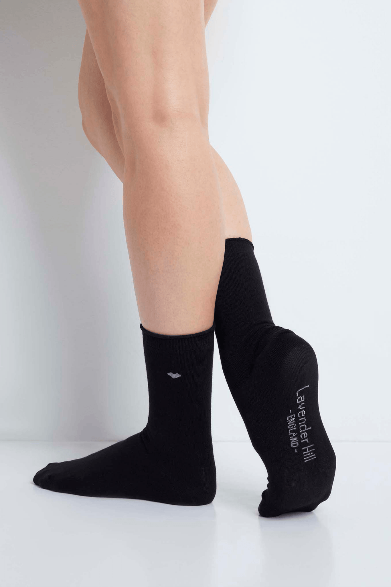  Merino.tech Thin Merino Wool Socks for Women and Men - Merino  Wool Running Socks Quarter Style (Black Marble Pack of 2, 3-5) : Clothing,  Shoes & Jewelry