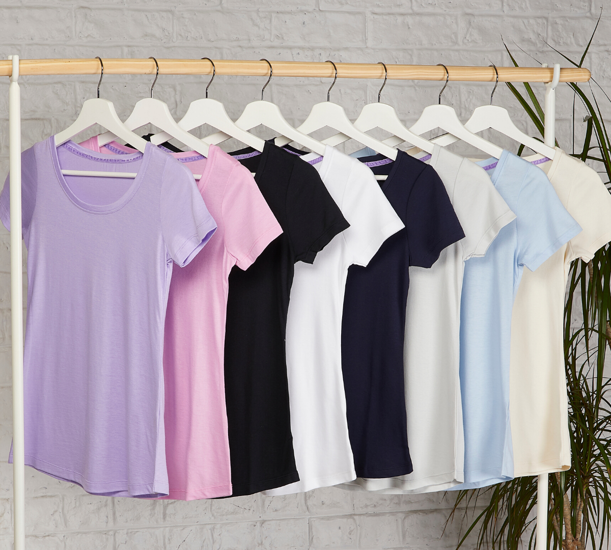 T-shirt colour range