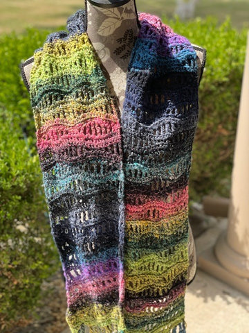 Nancy's Waves Scarf in Noro