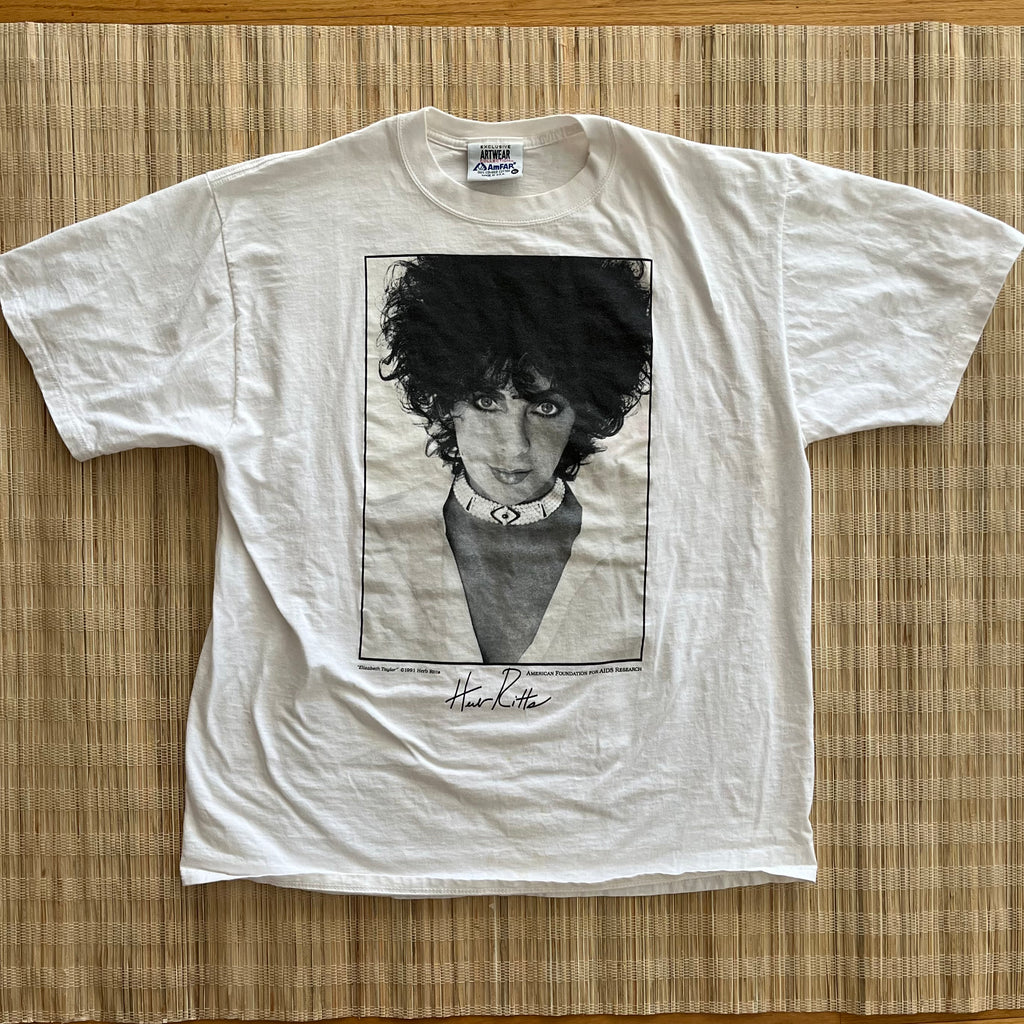 身幅51cmSTANLEY DESANTIS Elizabeth Taylor tshirt