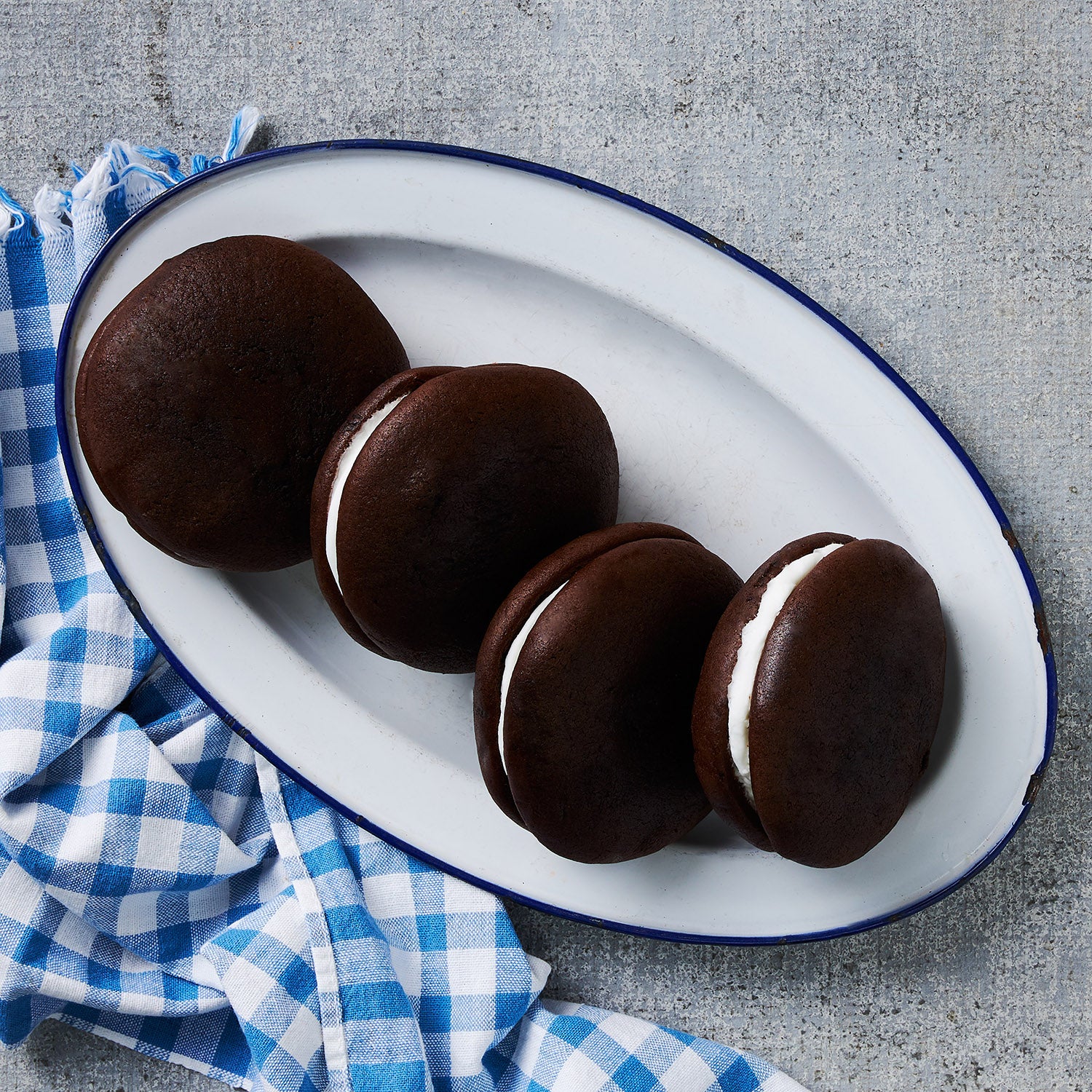 Traditional New England Whoopie Pies