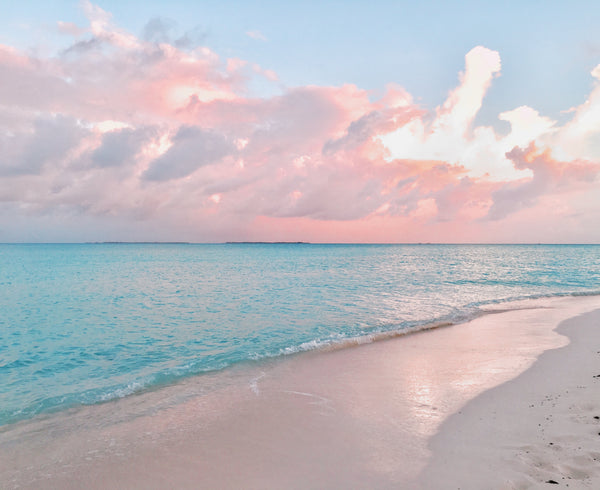 Sunrise in Treasure Cay in Abacos, Bahamas 