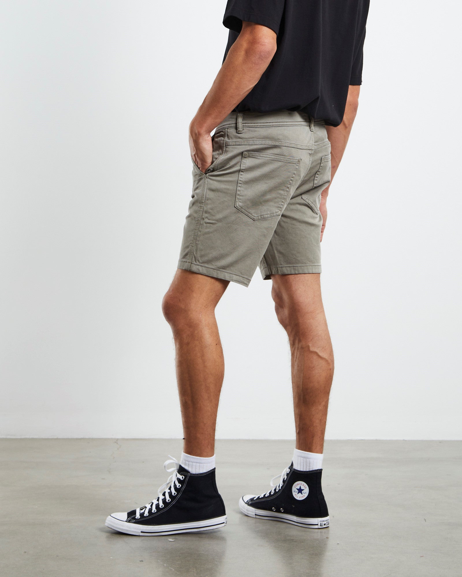 Neuw Denim Cody Workwear Short Latte