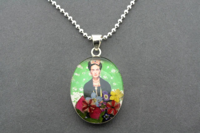 Makers & Providers Frida Kahlo Pendant 3 70cm