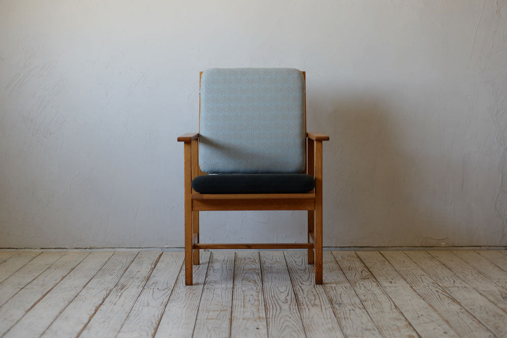 Borge Mogensen model 2257 Easy Chair D-809D119A_Front