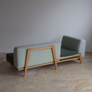 Luu Sofa beige / gray | オーク/ウォルナット無垢材_Back