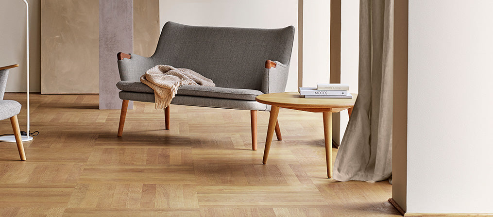 〈公式春フェア〉 Carl Hansen&Søn CH008 オーク オイル仕上げ (Φ88×H48)｜Hans. J. Wegner (ハンス・J・ウェグナー) カール・ハンセン＆サン【正規販売店】デンマークデザイン_デザイン