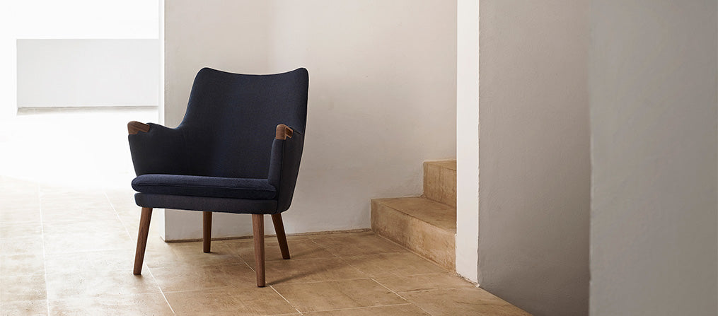 〈公式春フェア〉 Carl Hansen&Søn CH71 オーク ホワイトオイル仕上げ｜MINI BEAR CHAIR ミニベアチェア｜Hans. J. Wegner (ハンス・J・ウェグナー) カール・ハンセン＆サン【正規販売店】デンマークデザイン_デザイン