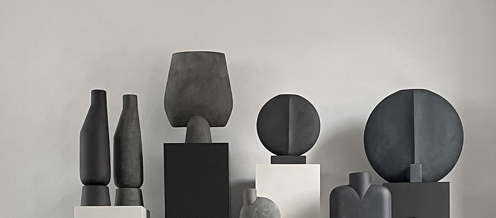 101 COPENHAGEN 【日本代理店】デンマークデザイン Guggenheim Vase petit black_デザイン