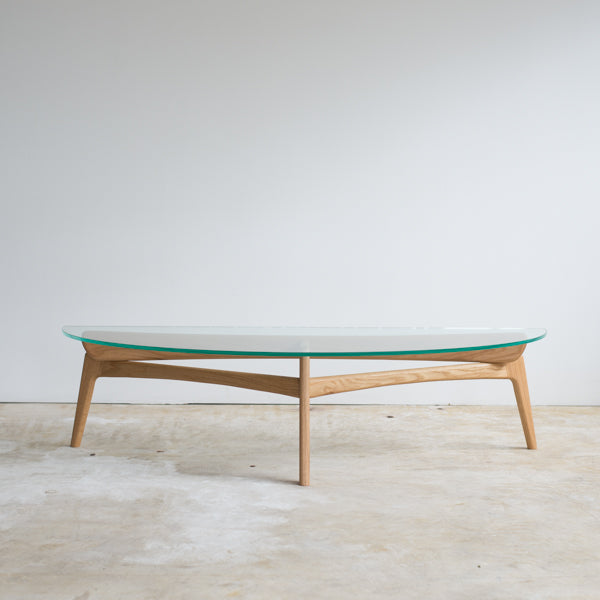 Luu Table（glass top） | オーク/ウォルナット無垢材_Front