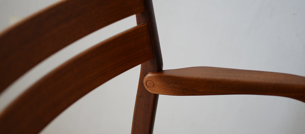 Arm Chair D-R212D649D_デザイン