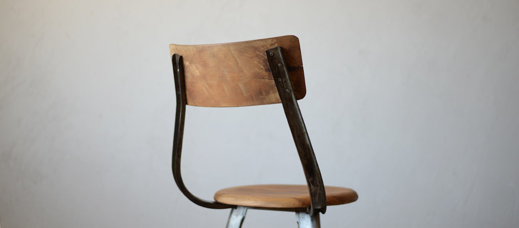 Bar Chair D-R303D105B_デザイン