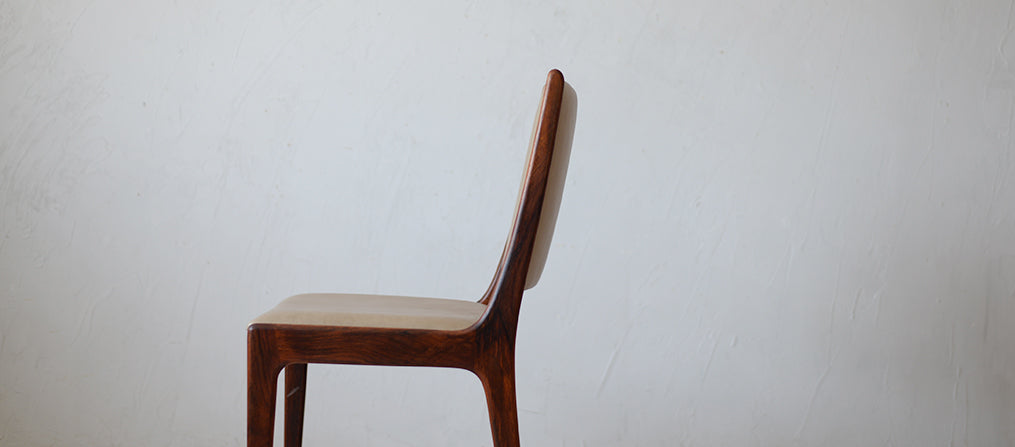 Johannes Andersen Dining Chair D-R307D205A_デザイン