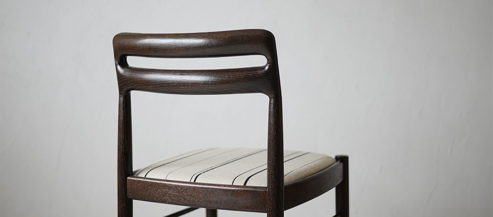 H.W. Klein Dining Chair D-R403D107B_デザイン