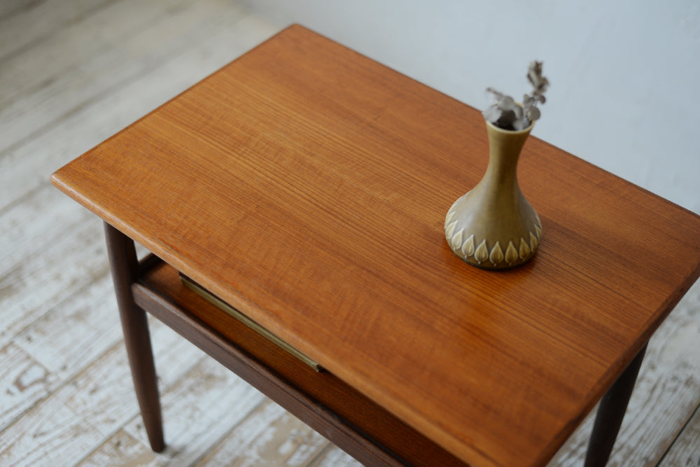 Side Table D-R704D111A