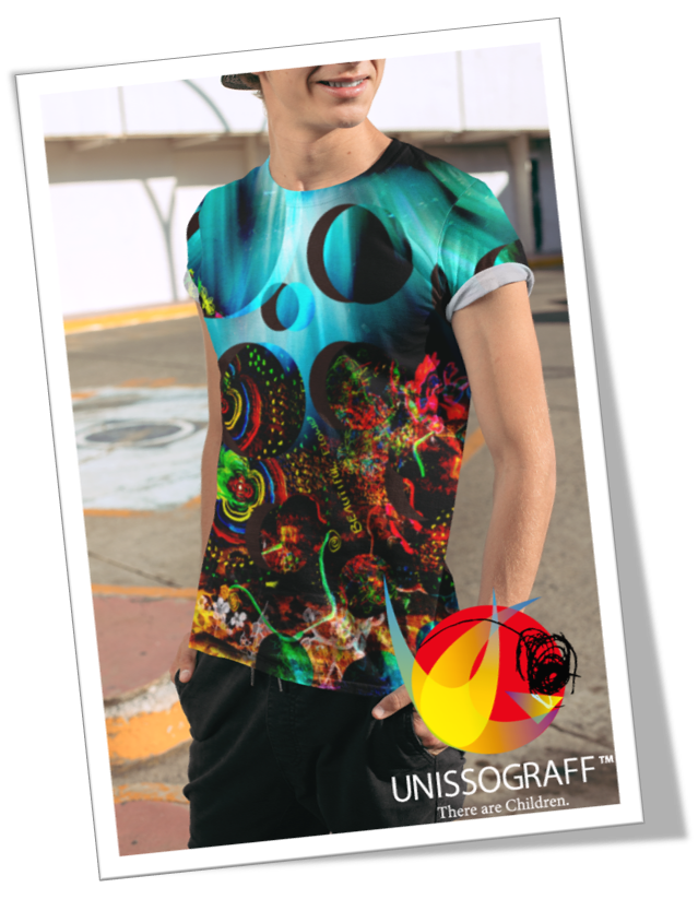 Man wearing Unissograff t-shirt