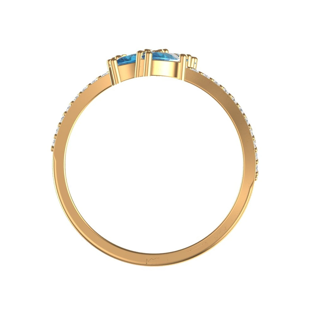 

Золотое кольцо «Соцветие» с голубым синтетическим кварцем и бесцветными фианитами