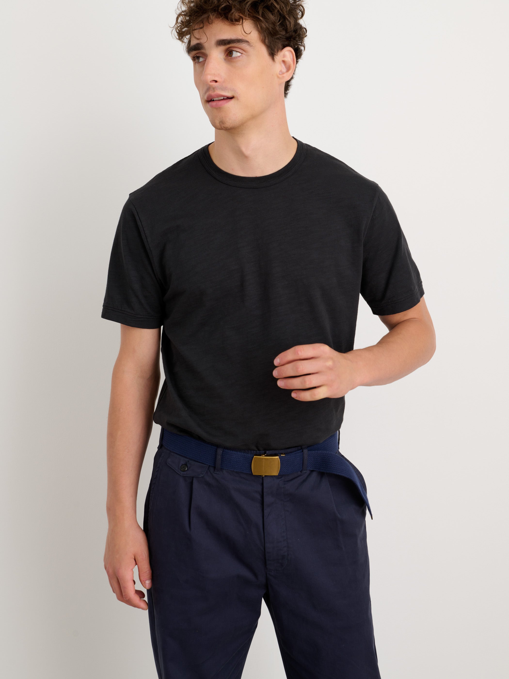 Shop Alex Mill Standard T-shirt In Slub Cotton In Black