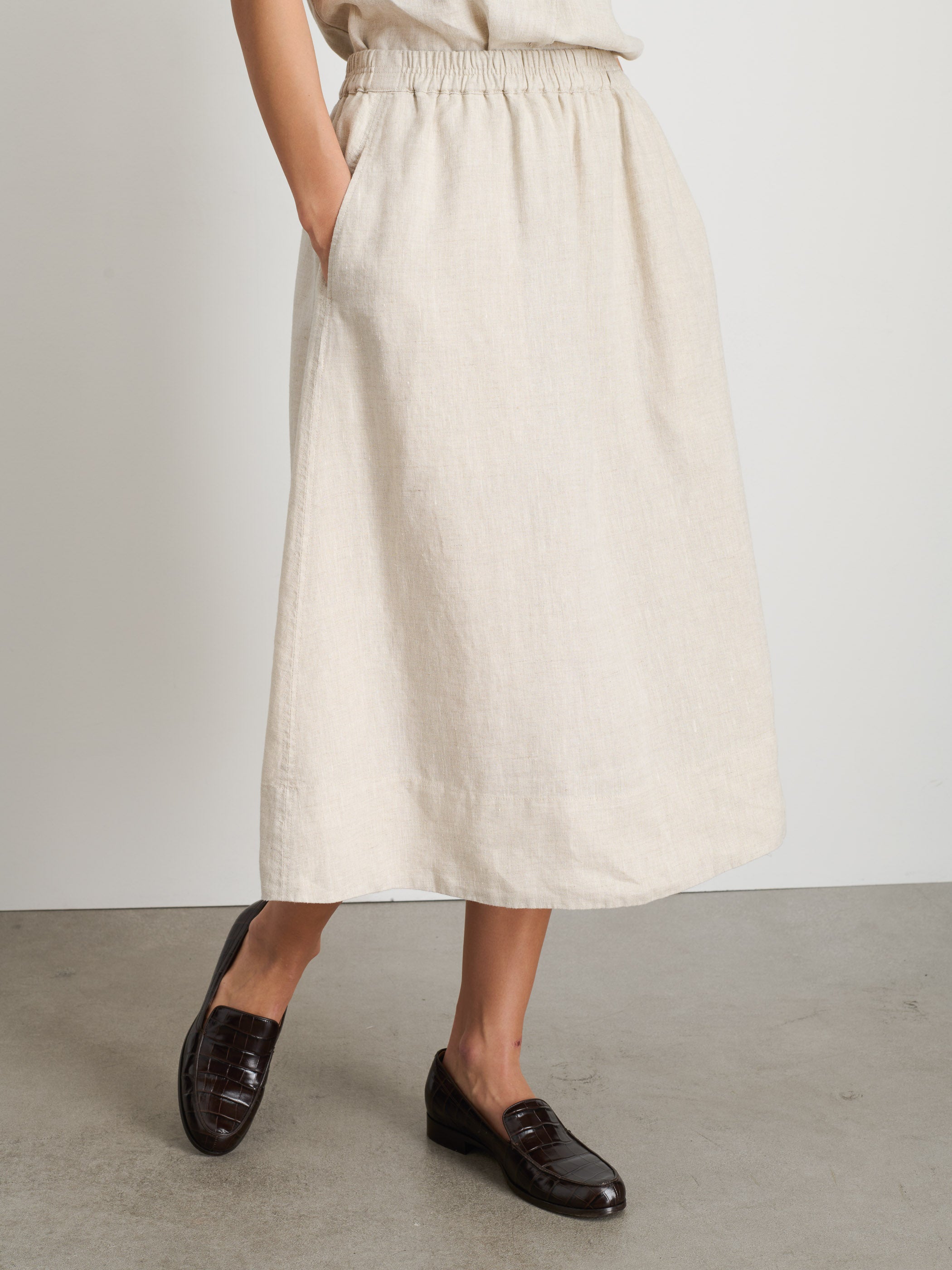 Shop Alex Mill Maddie Skirt In Flax Linen