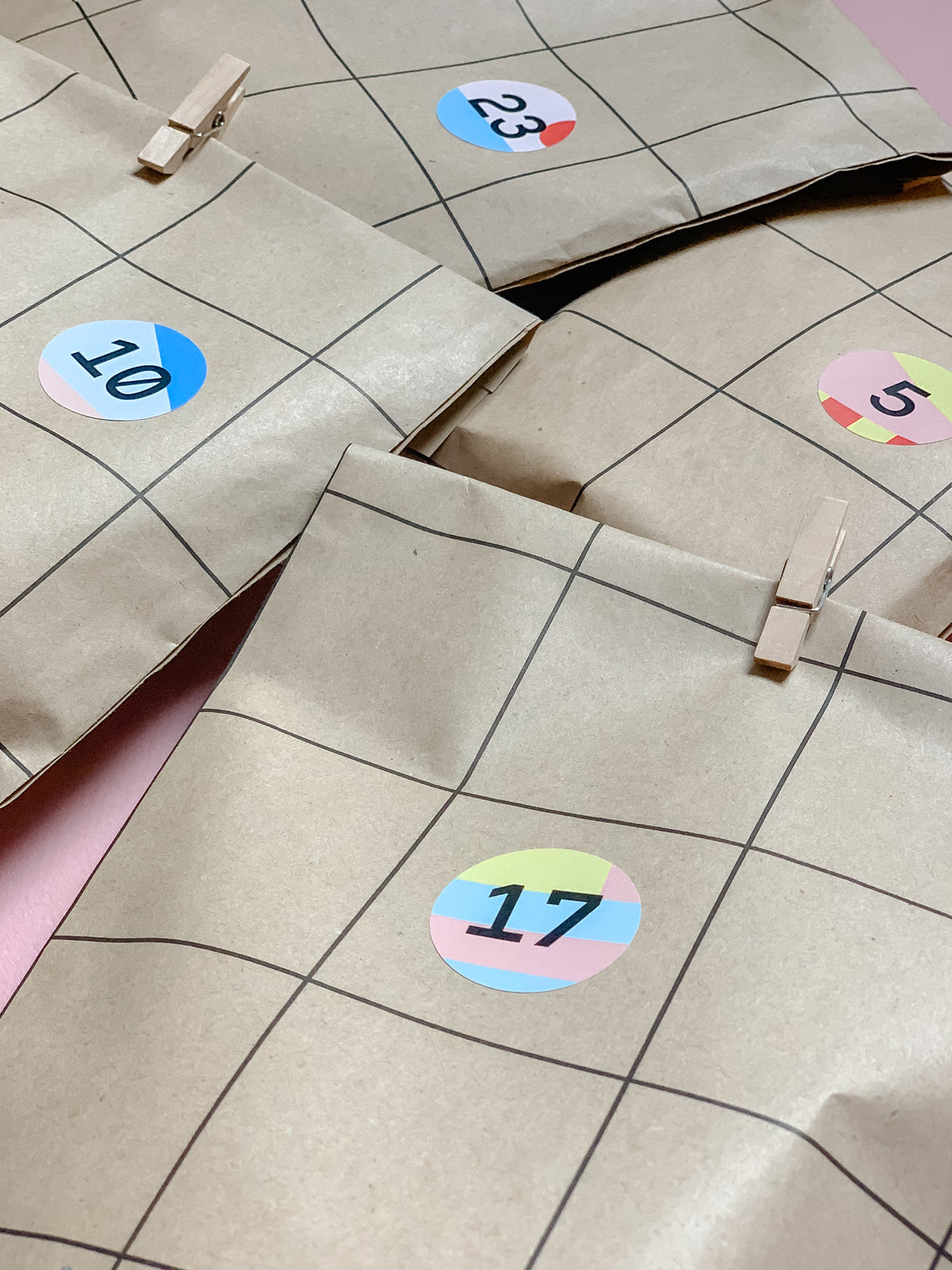 Zahlen für den Adventskalender — Design Sticker zum Aufkleben