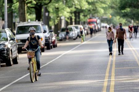100 THINGS TO KNOW ABOUT BIKING IN NYC | Strictly Bicycles